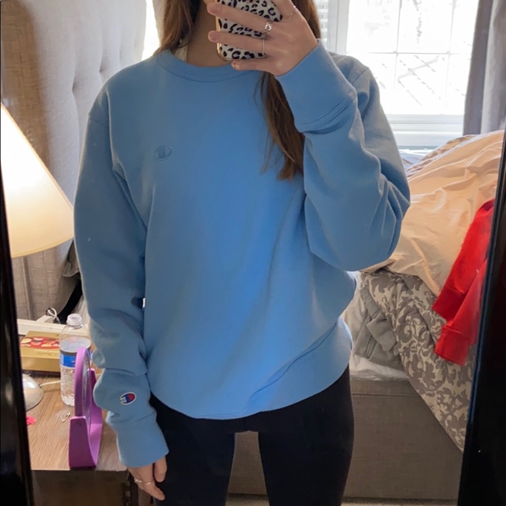❌SOLD❌CHAMPION CREWNECK